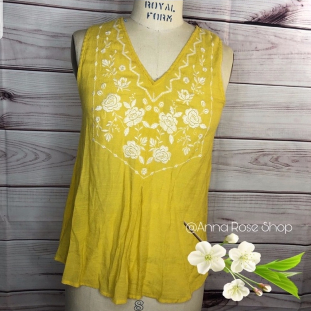 Mine Yellow Blouse size L